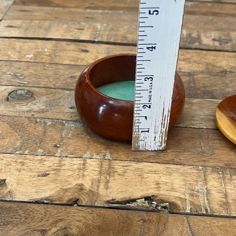 Hand Turned Round Wooden Stone Bowl Lidded Container 3.7" Engraved - Picture 5 of 7